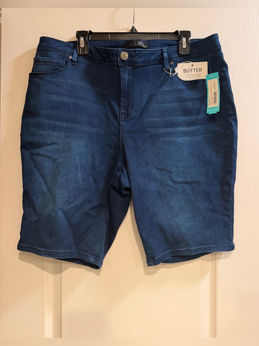 NWT 1822 Denim Butter High Rise Bermuda Shorts Indigo 20W